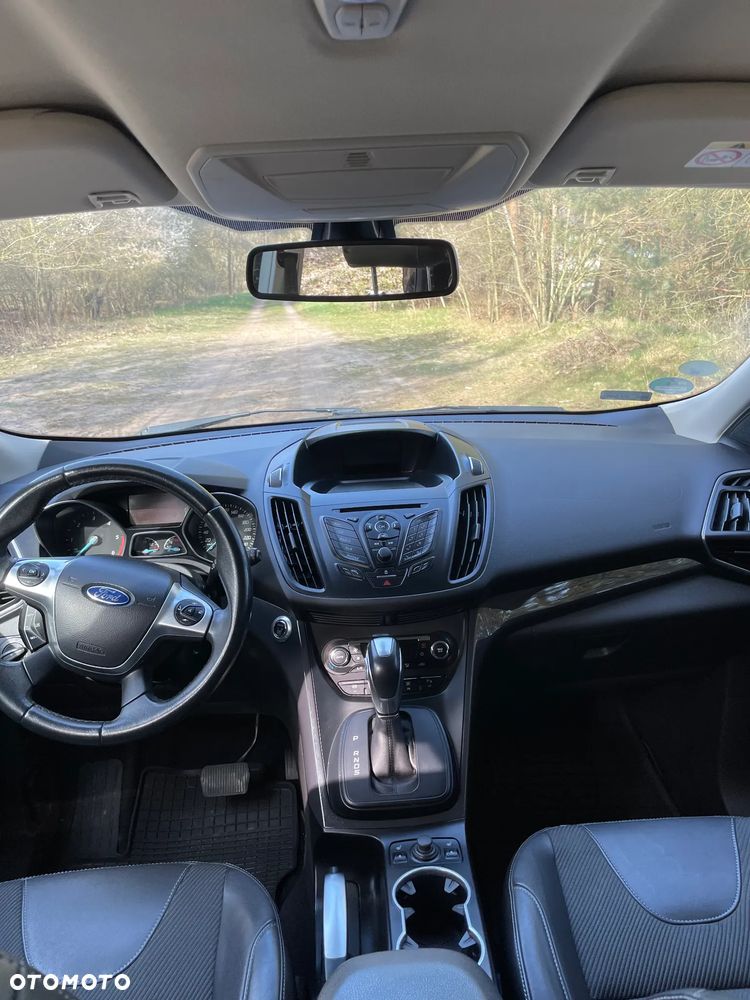 Ford Kuga 2.0 TDCi 4x4 Titanium - 8