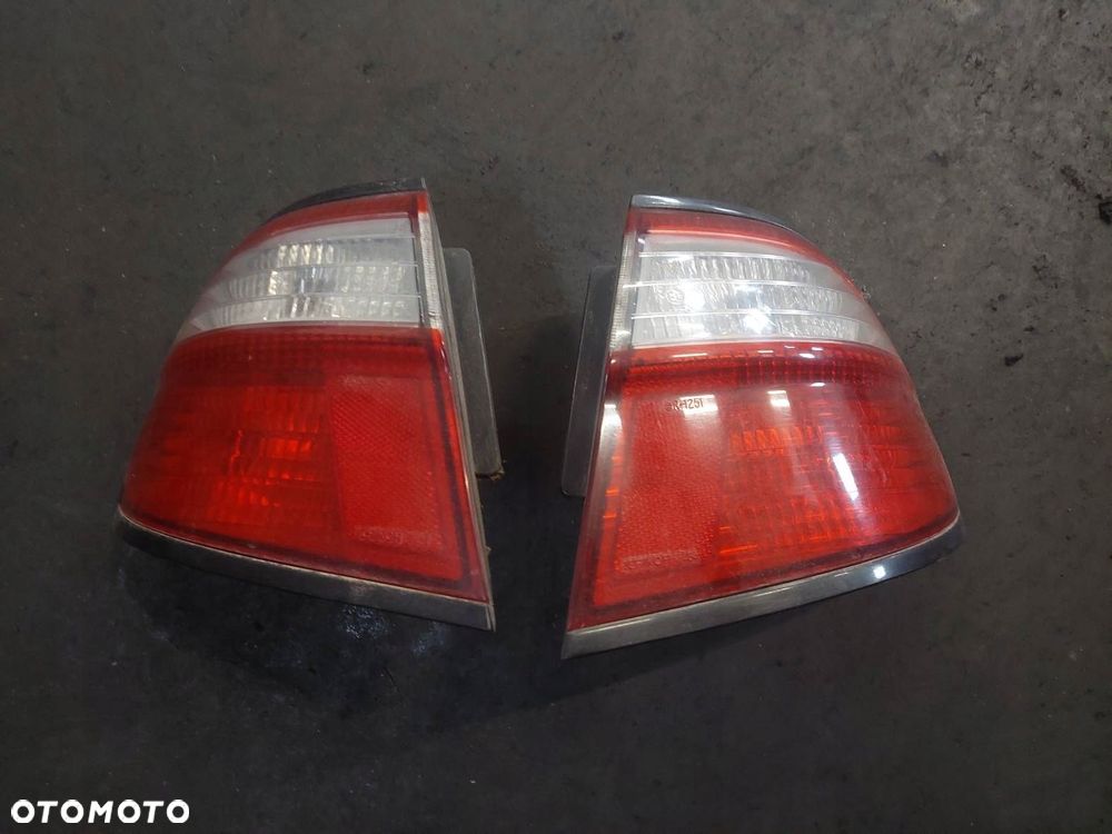 KOMPLETNY TYŁ KLAPA BAGAŻNIKA ZDERZAK LAMPY ALMERA N15 LIFT SEDAN DP1 - 2