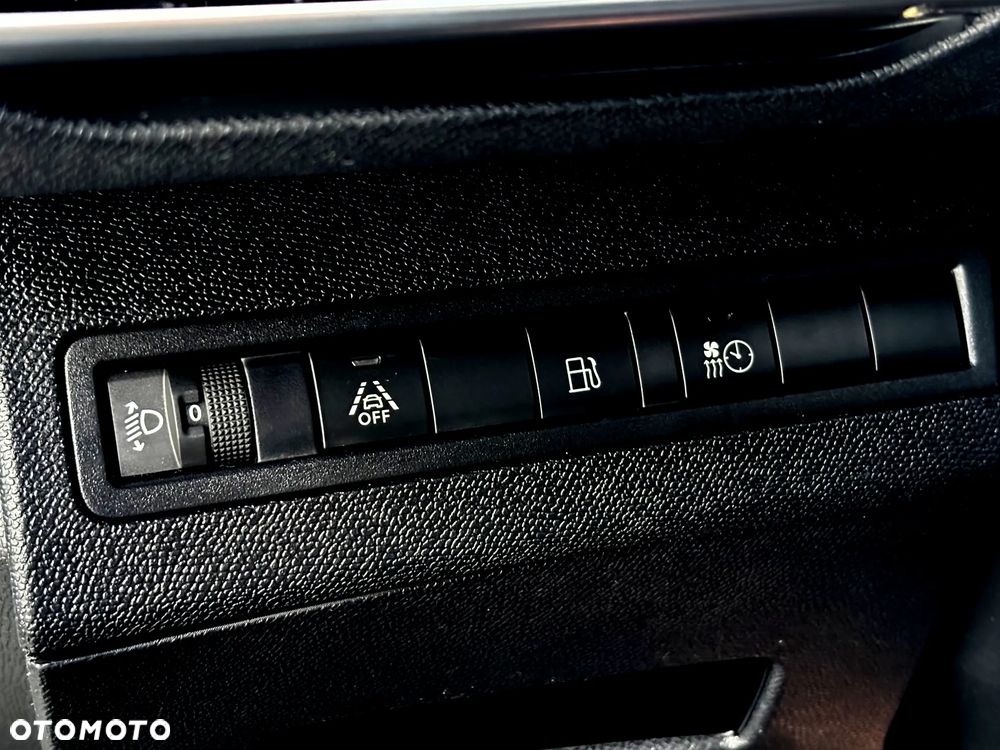 Peugeot 3008 Plug-In Hybrid 225 e-EAT8 Allure Pack - 27