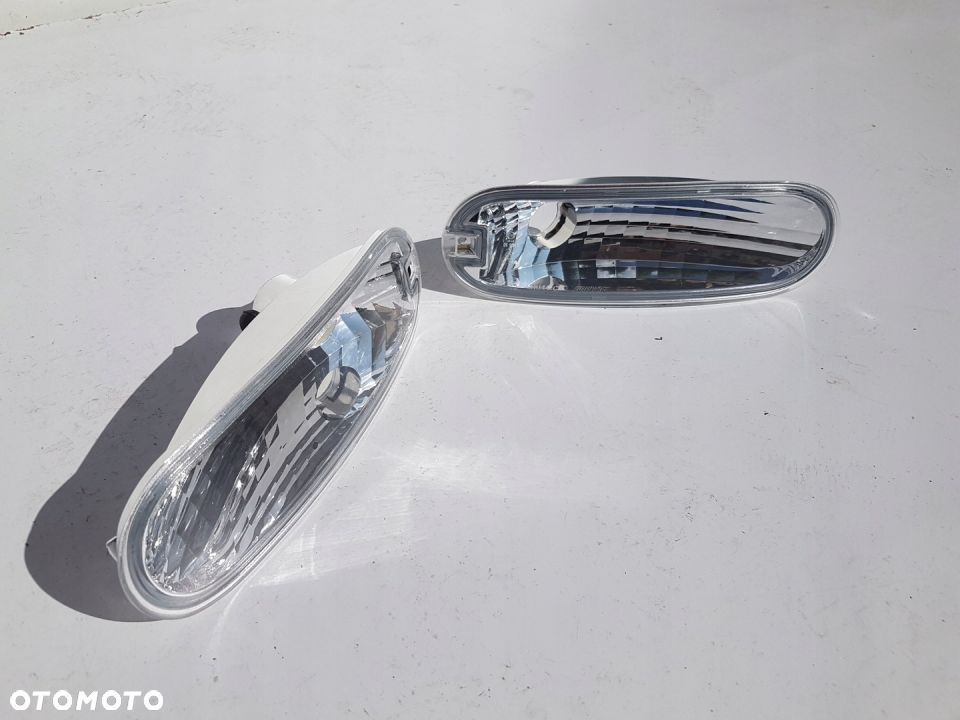 KIERUNKOWSKAZ VW NEW BEETLE 1998-2005 NOWY - 2