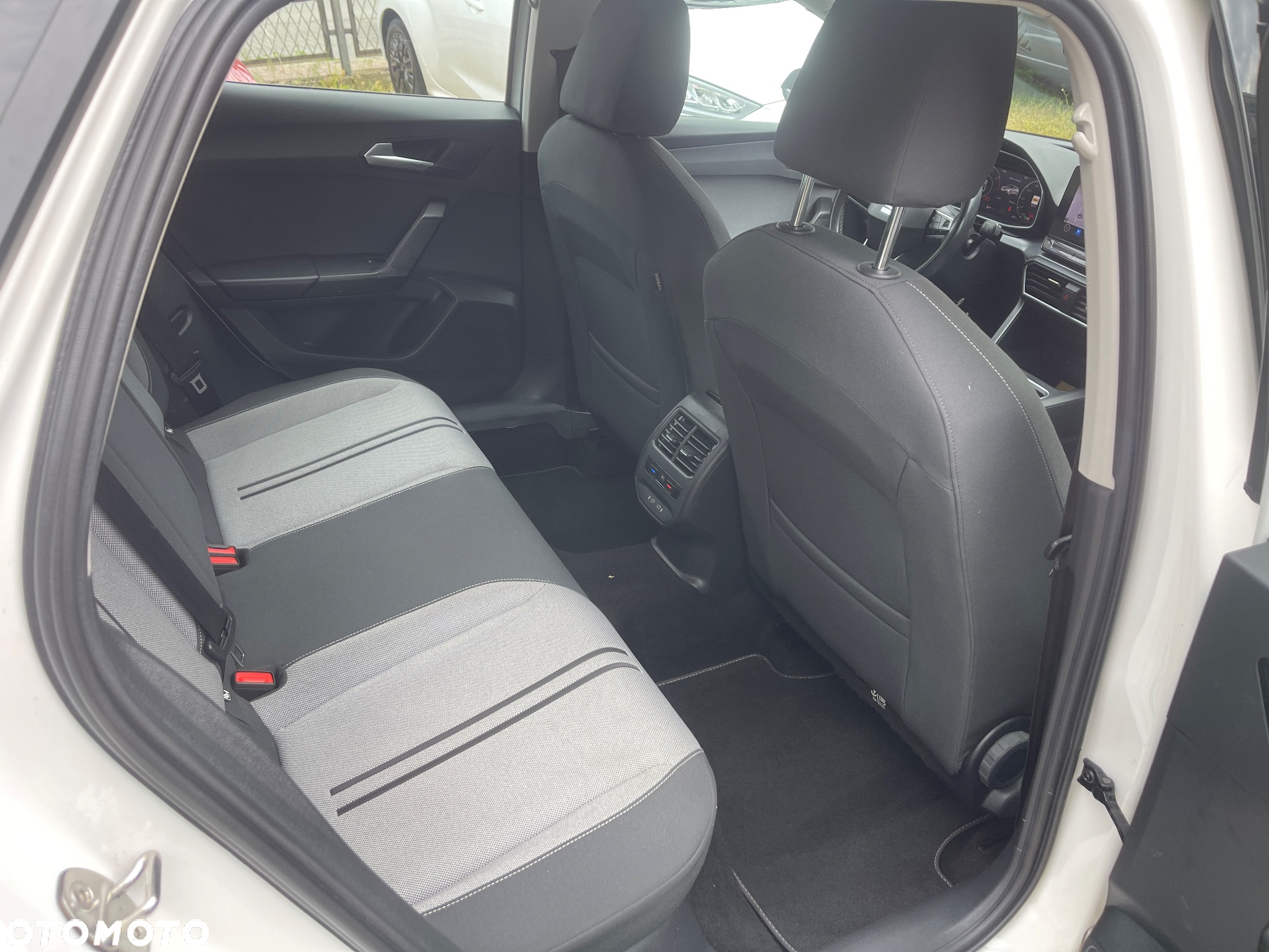 Seat Leon 2.0 TDI DPF DSG Xcellence - 18