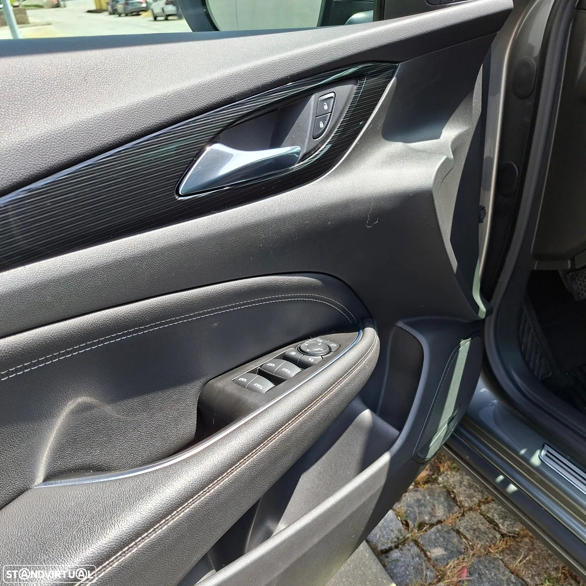 Opel Insignia Grand Sport 1.5 T Innovation - 19