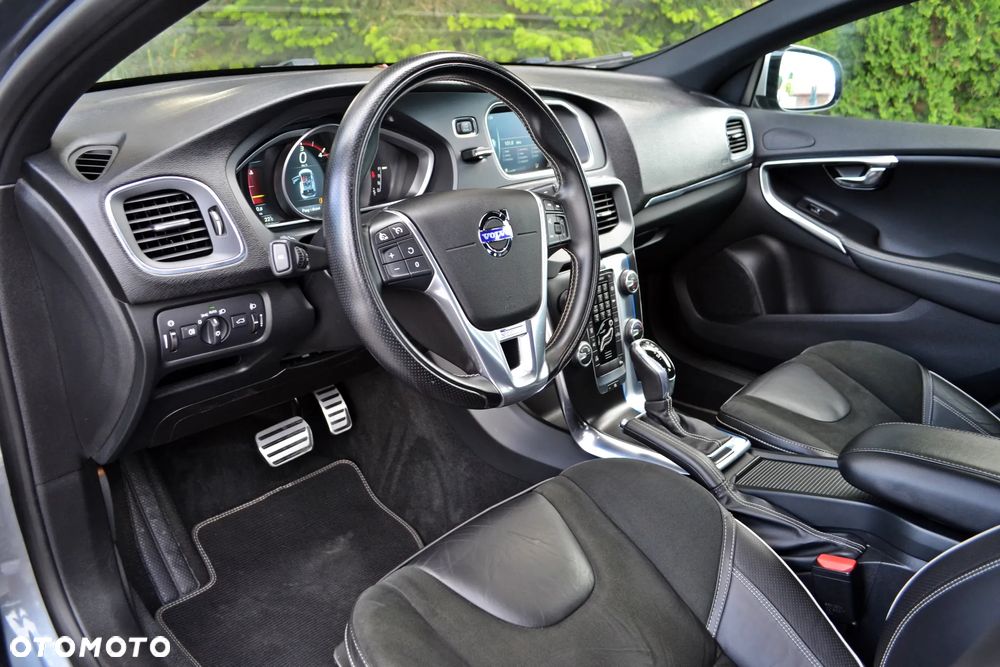 Volvo V40 - 17