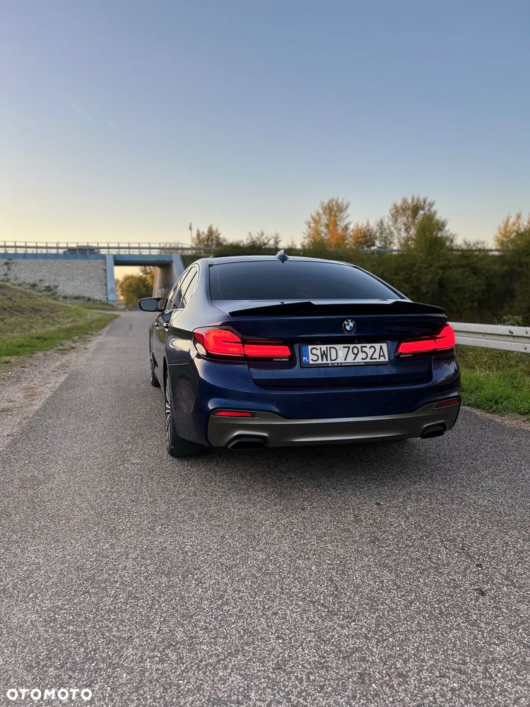 BMW G30 2018 photo 2