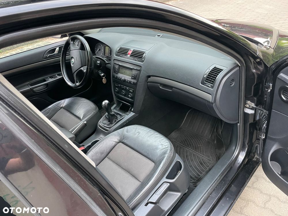 Skoda Octavia - 10