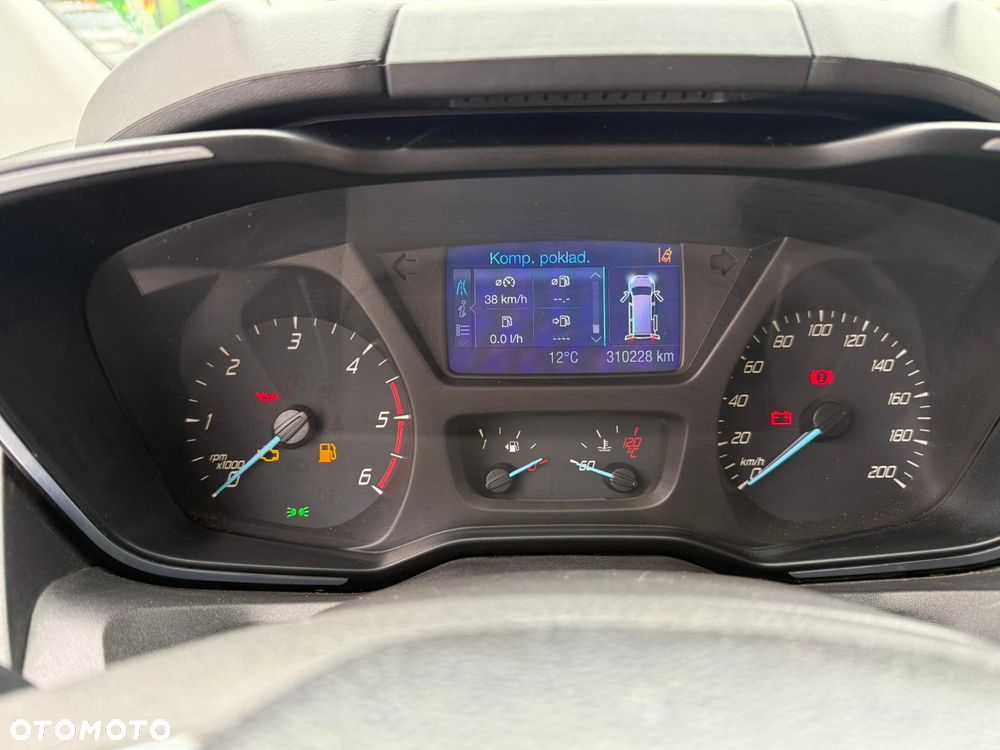 Ford Transit Custom - 9