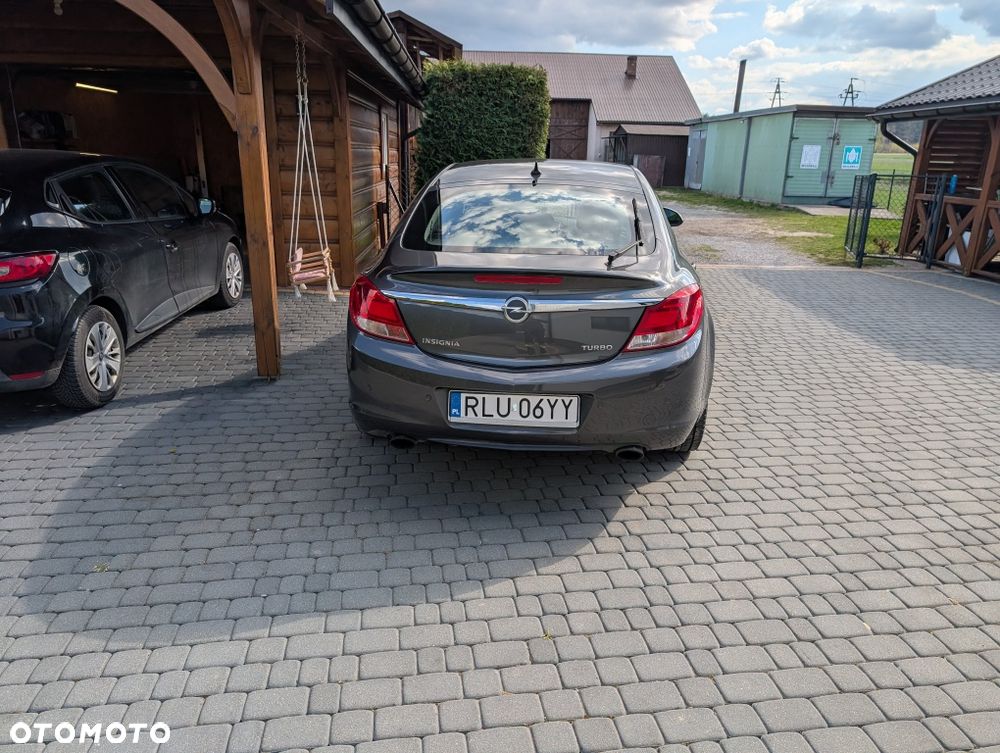 Opel Insignia - 2