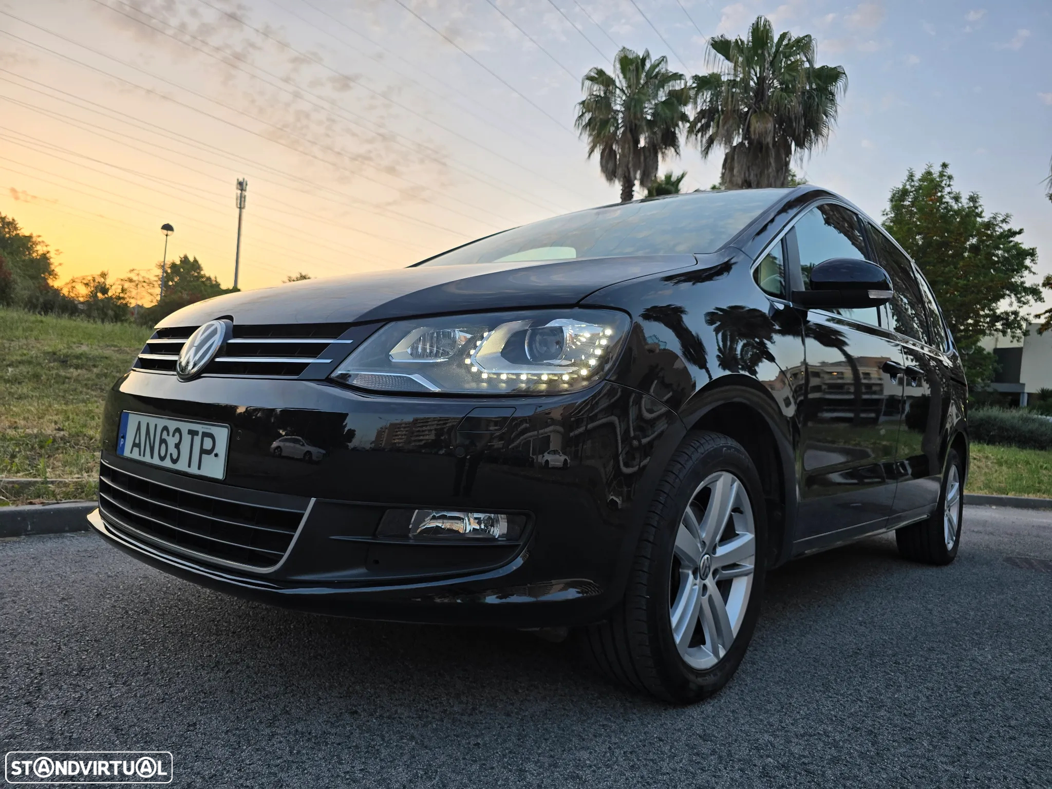 VW Sharan 1.4 TSI Highline DSG - 14