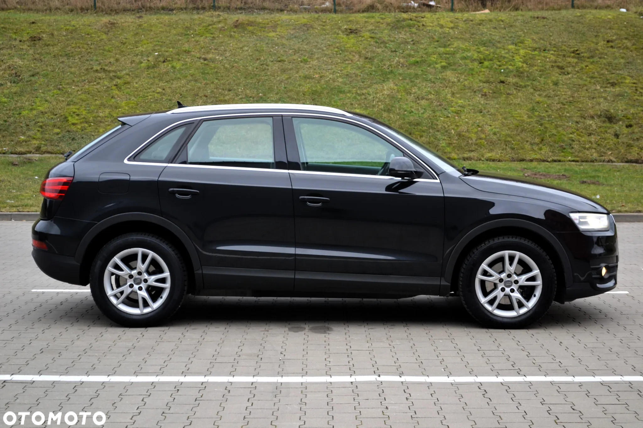 Audi Q3 2.0 TDI Quattro S tronic - 27
