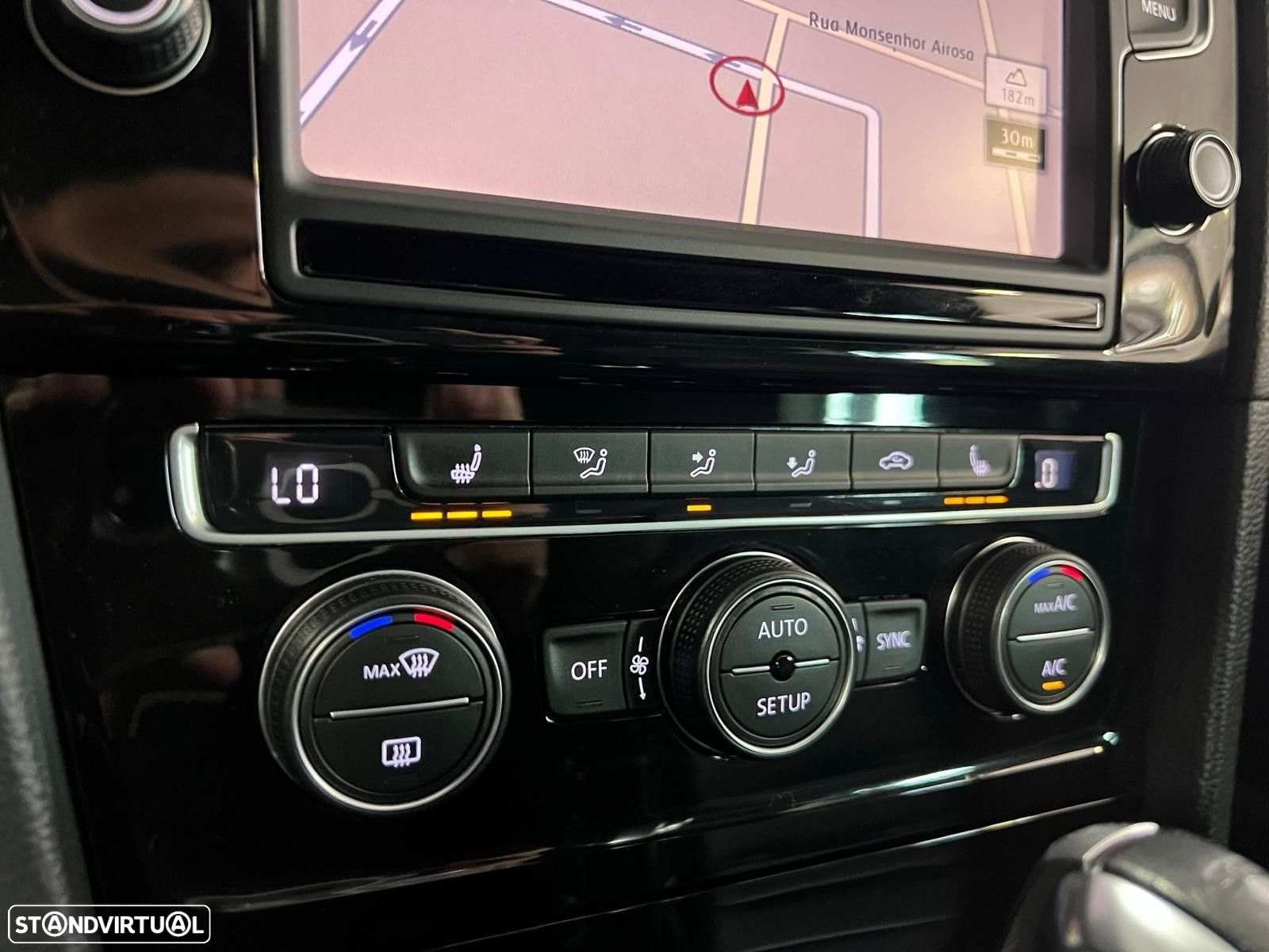VW Golf 2.0 TSI R DSG - 36
