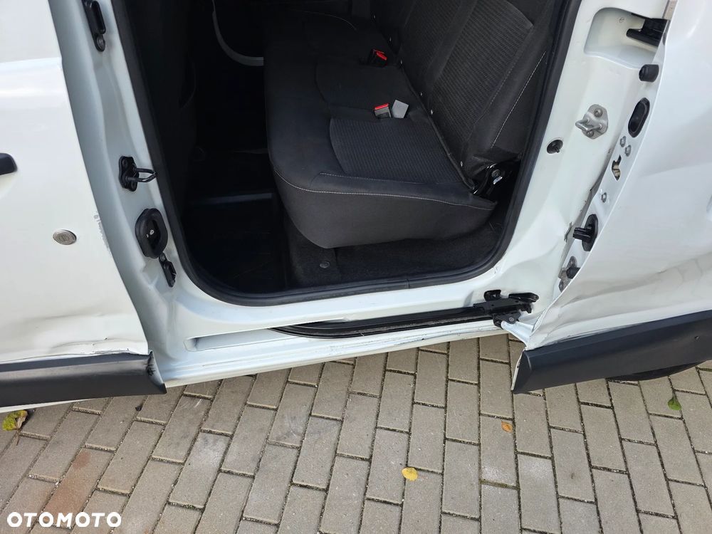 Dacia Dokker 1.5 Blue dCi Laureate - 14