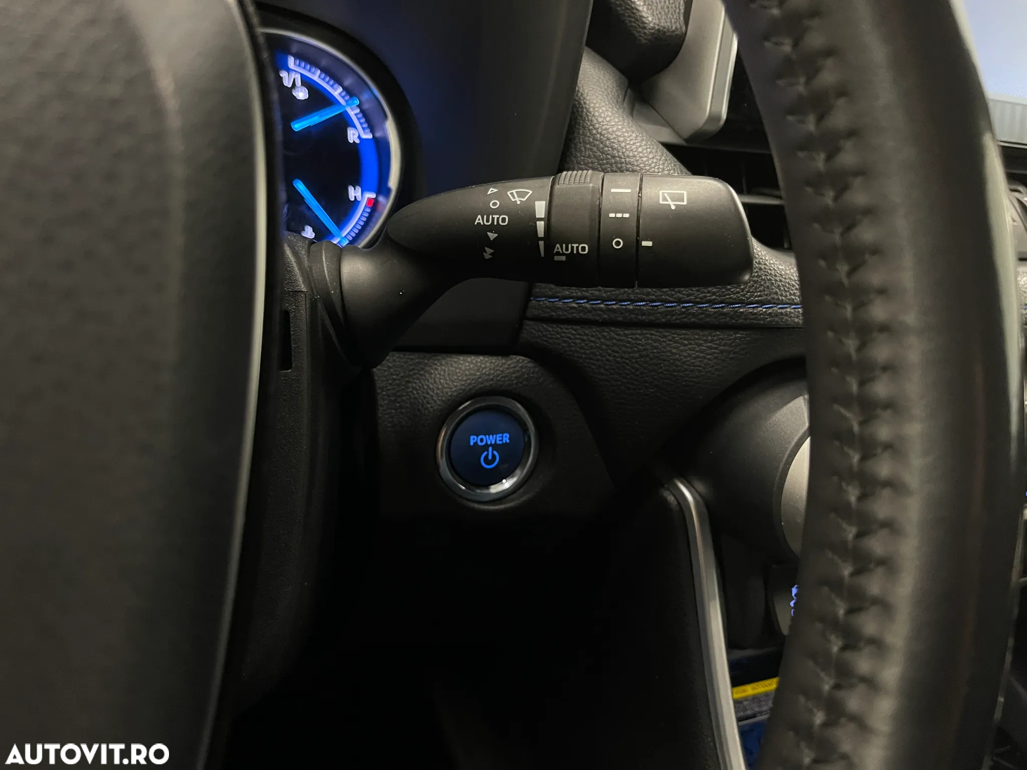 Toyota RAV4 2.5 Hybrid VVT-iE 4x4 Exclusive - 23