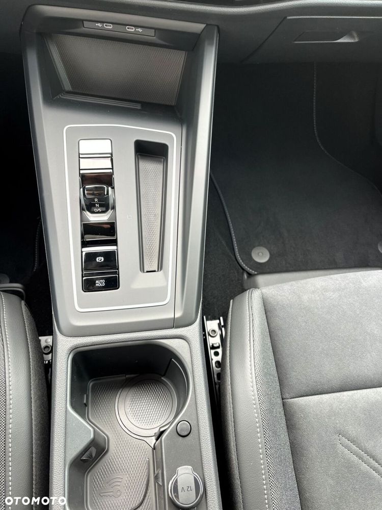 Volkswagen Golf Variant 1.5 eTSI mHEV Life Plus DSG - 17