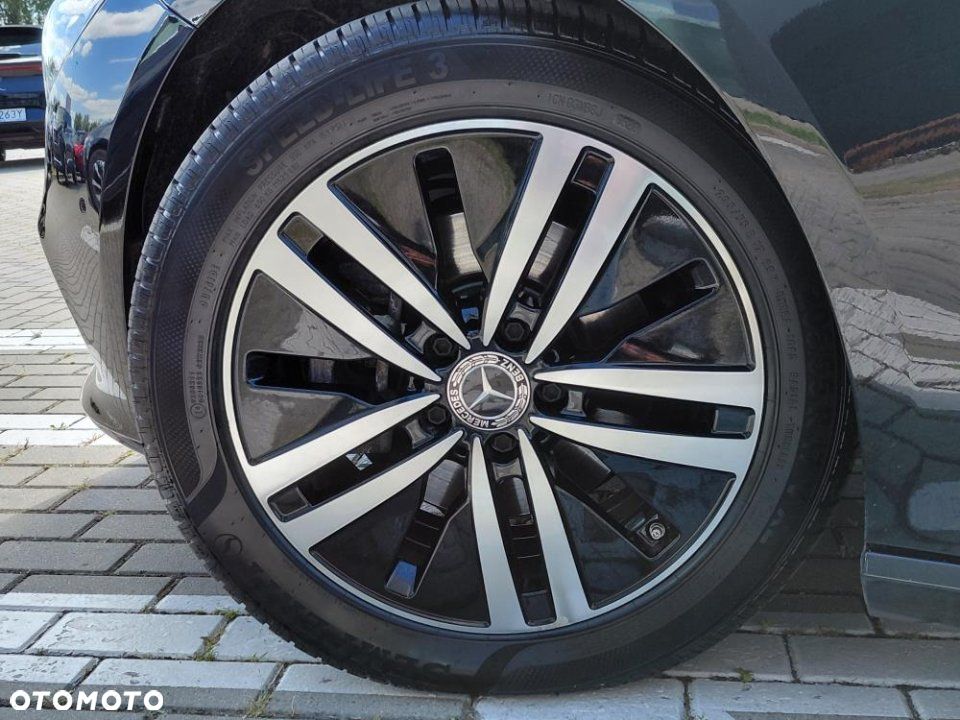 Mercedes-Benz CLA - 10