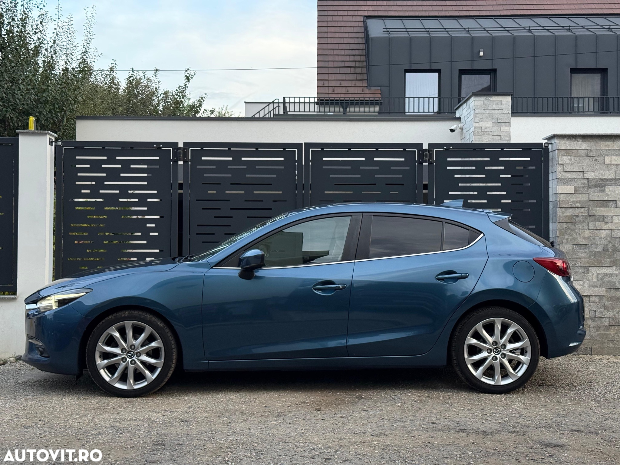 Mazda 3 SKYACTIV-G 165 Exclusive-Line - 19
