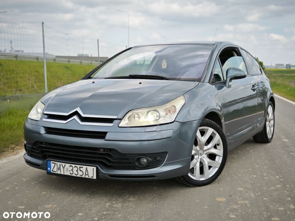 Citroën C4 2.0 16V VTS - 1