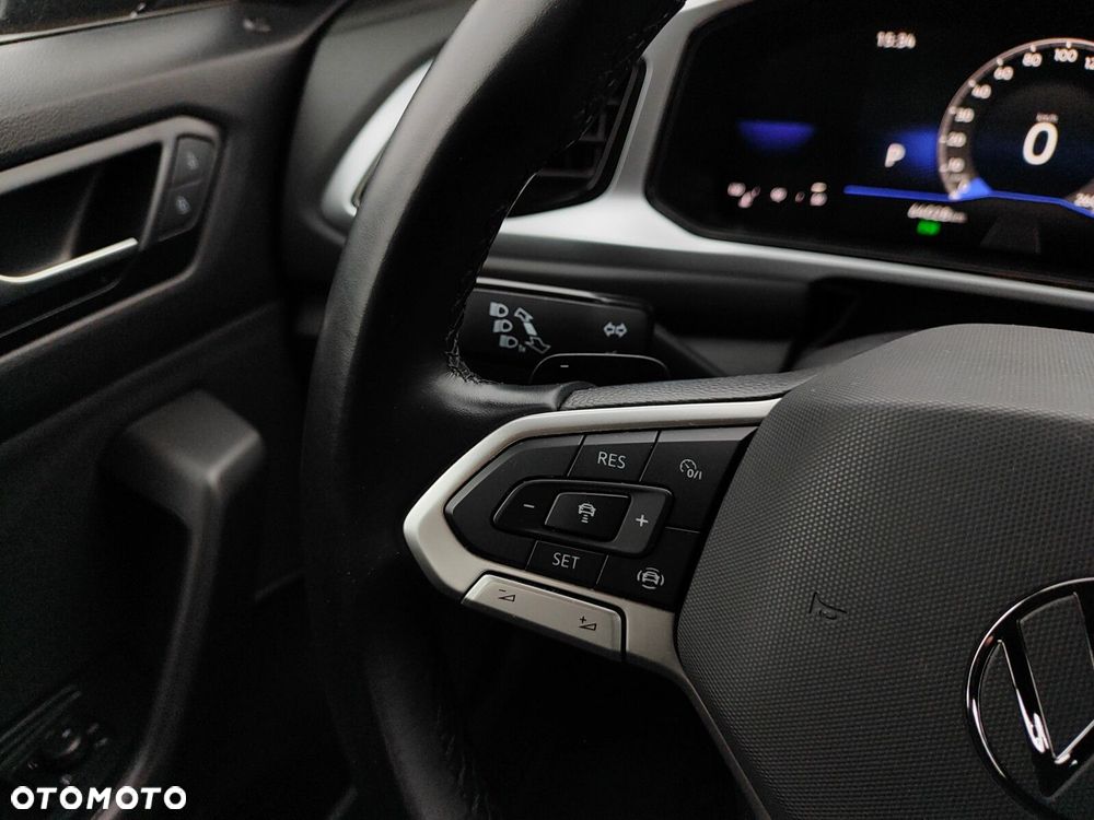 Volkswagen T-Roc 1.5 TSI Life DSG - 18