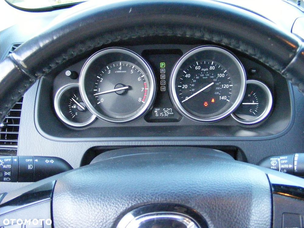 Mazda CX-9 3.7 V6 - 24