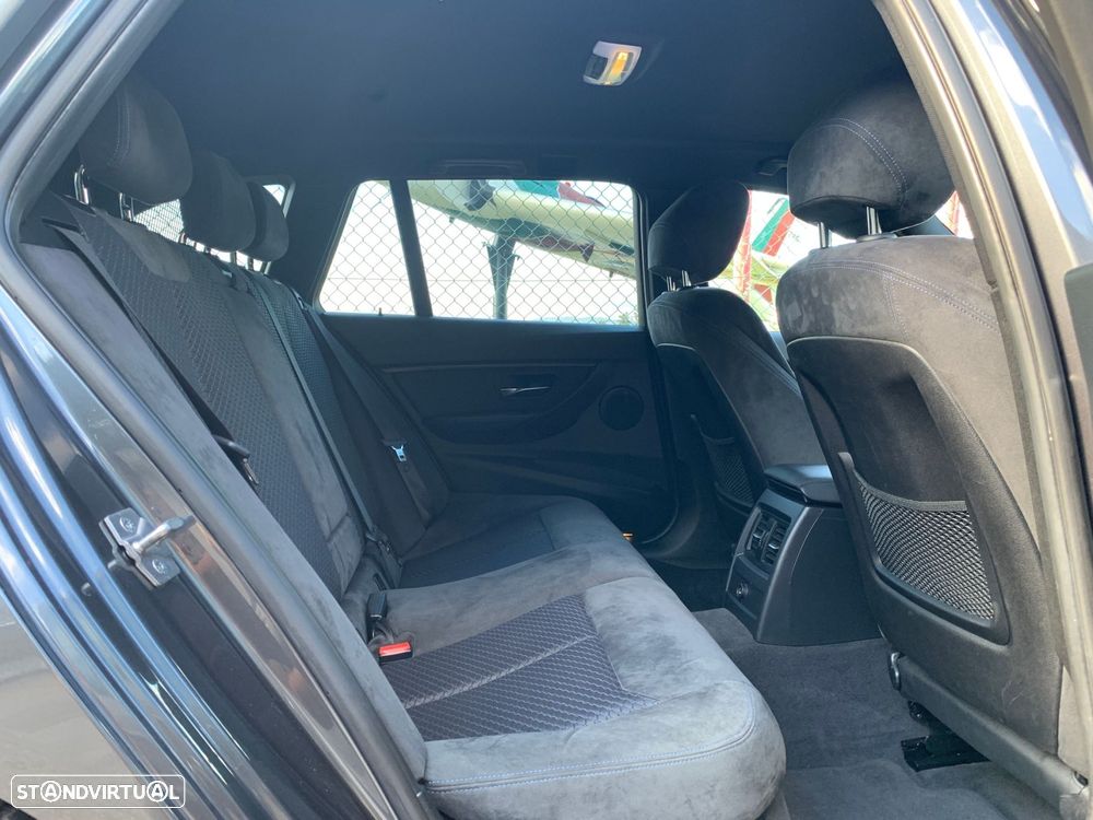 BMW 320 d Pack M - 24