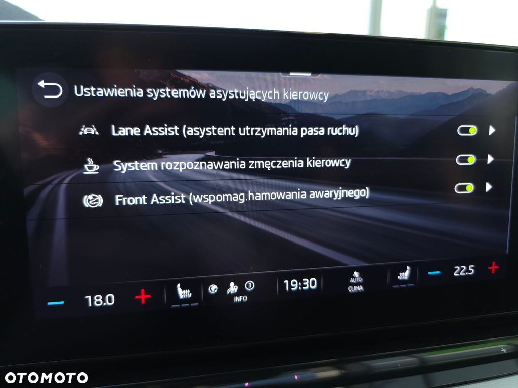 Skoda Octavia 2.0 TDI Style DSG - 29