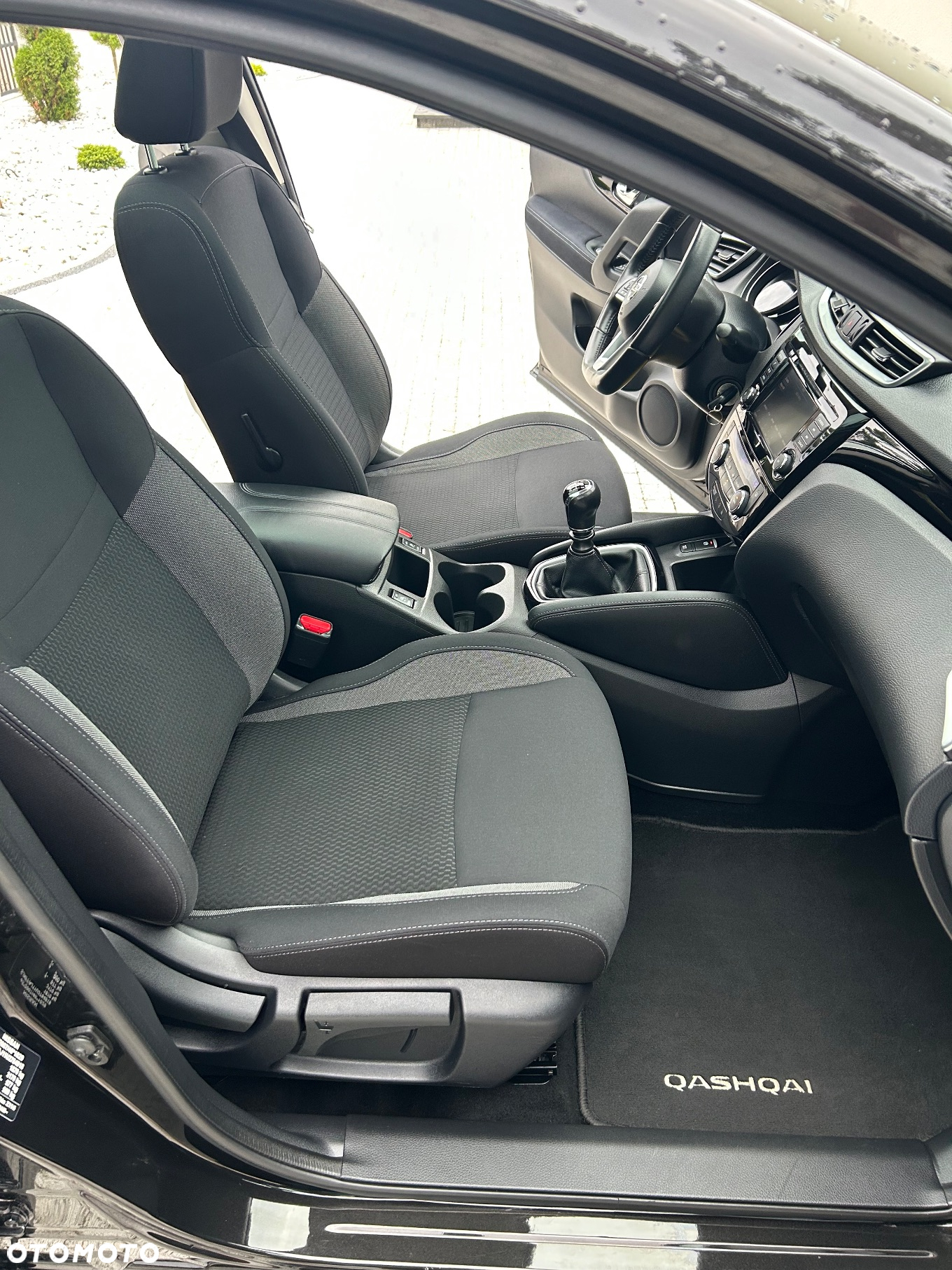 Nissan Qashqai - 14