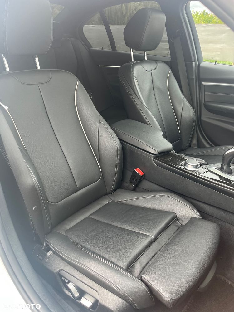 BMW Seria 3 - 18
