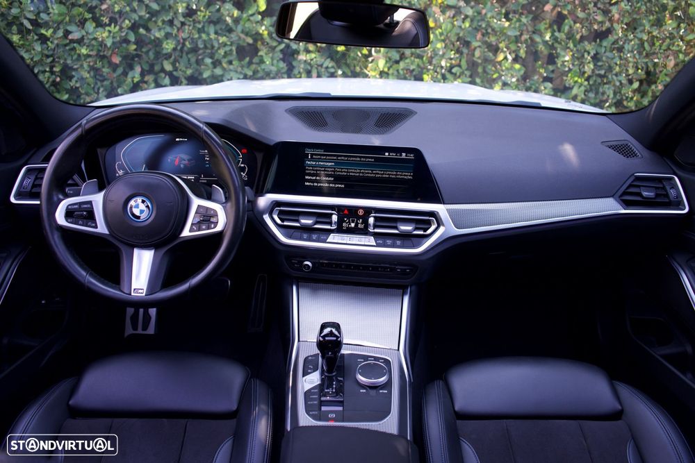 BMW 330 e xDrive Aut. M Sport - 3