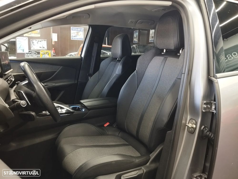 Peugeot 5008 1.5 BlueHDi Allure Pack EAT8 - 20