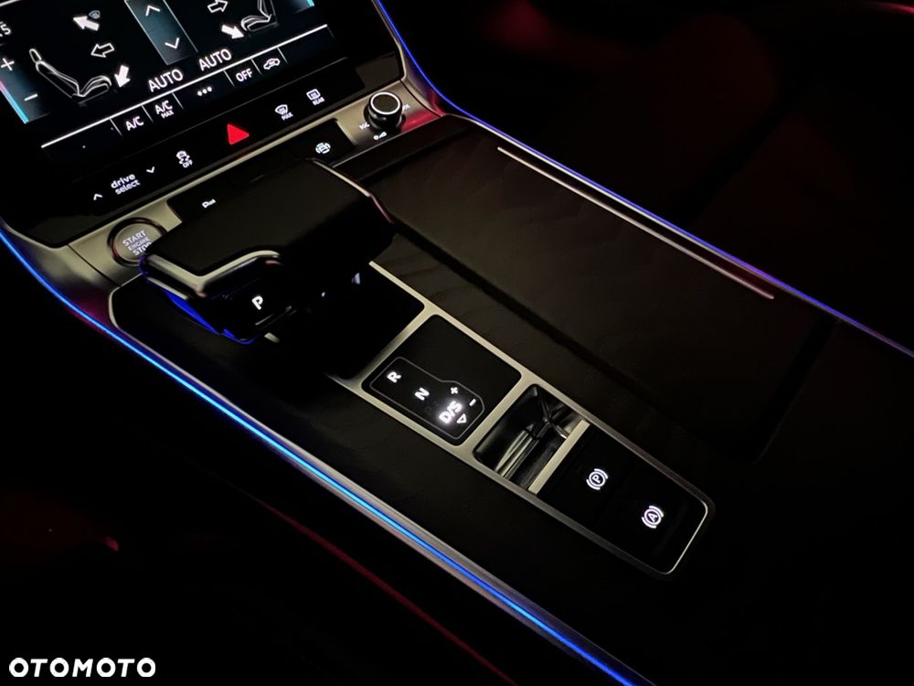 Audi A6 Avant 35 TDI mHEV Sport S tronic - 17