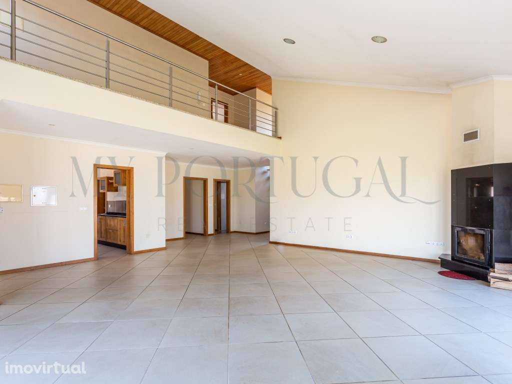 Moradia T5 isolada com jardim, a 5 minutos do Oceano - Gafanha da E... - Grande imagem: 2/39