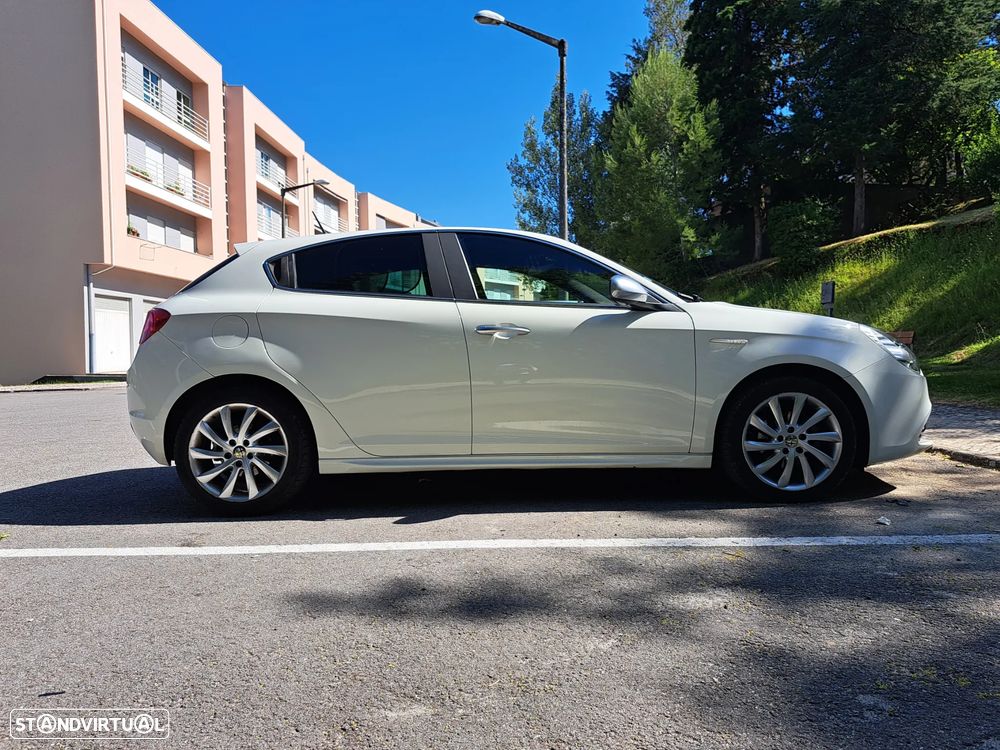Alfa Romeo Giulietta - 3