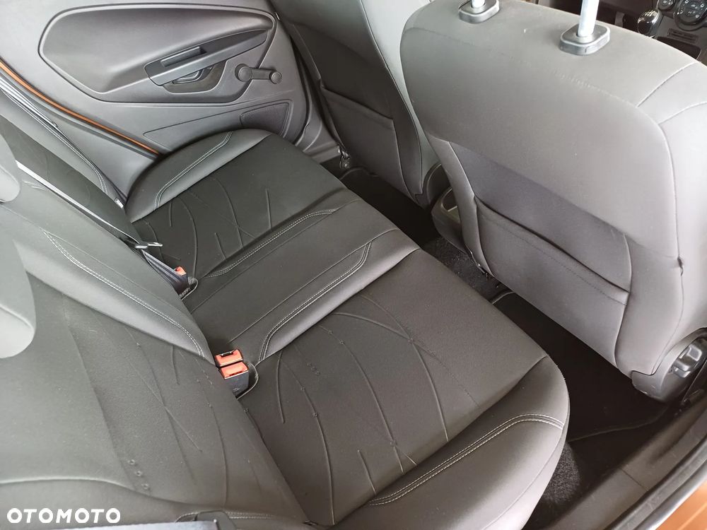 Ford Fiesta 1.25 Ambiente EU5 - 15