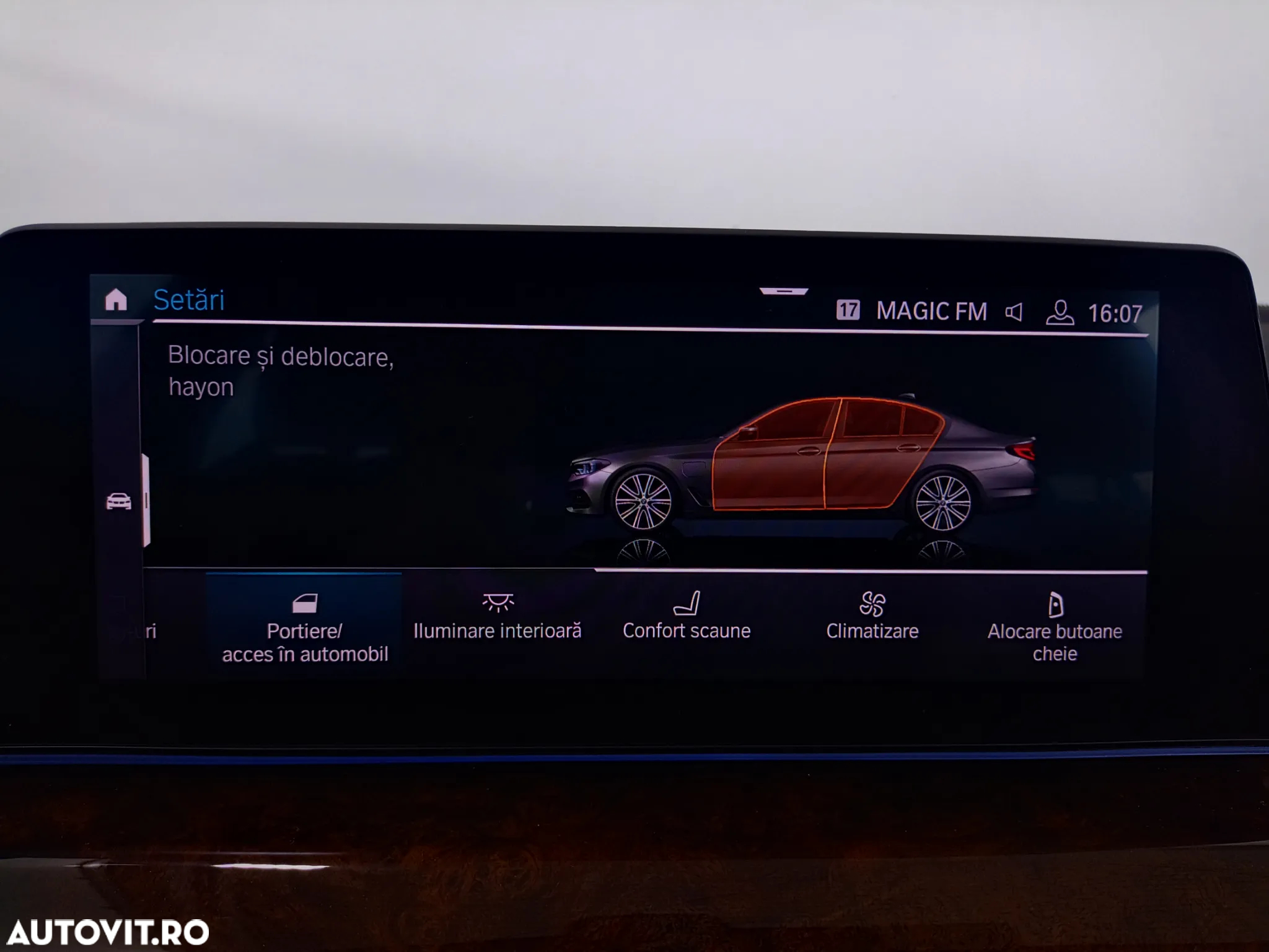 BMW Seria 5 530e iPerformance Aut. - 22