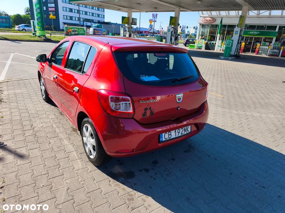 Dacia Sandero 1.2 16V Celebration - 6