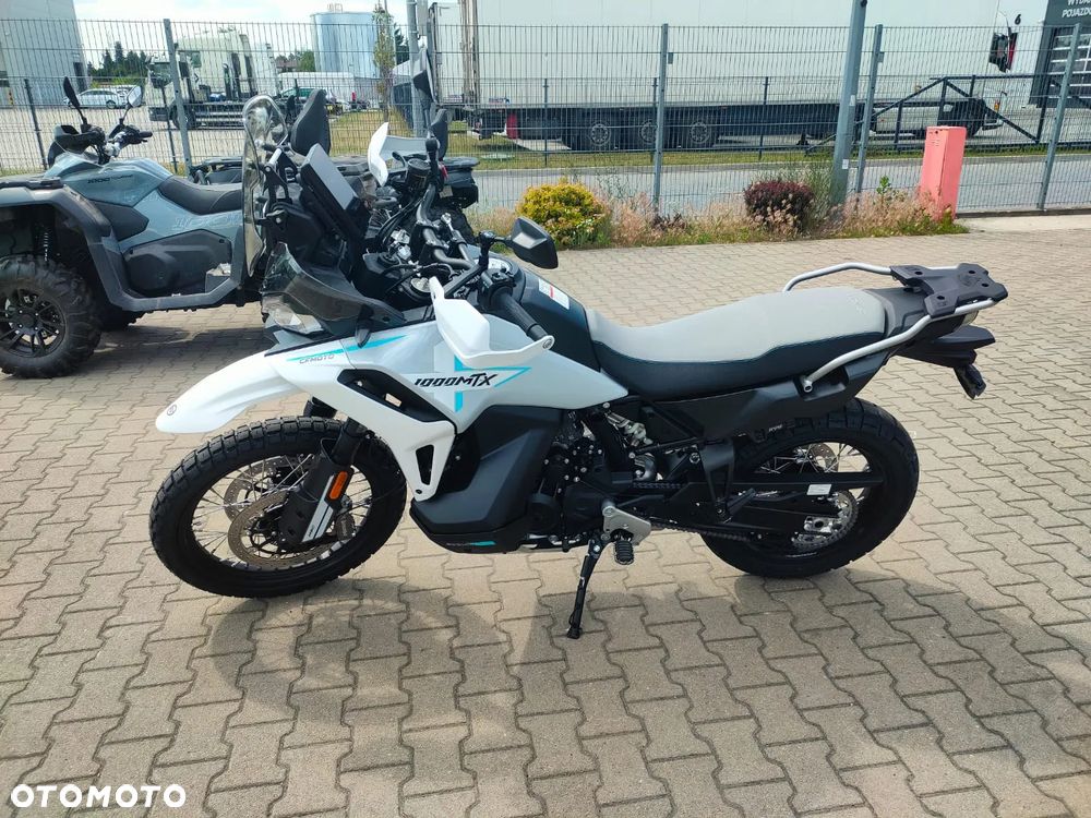 CFMoto 1000 MT-X - 2