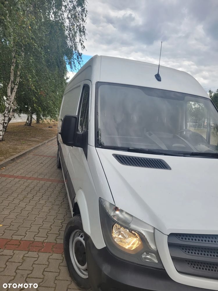 Mercedes-Benz Sprinter - 5