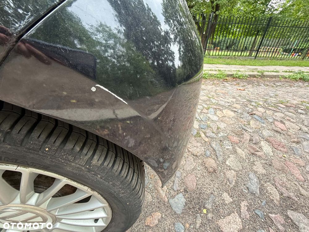 Volkswagen up! 1.0 high - 13