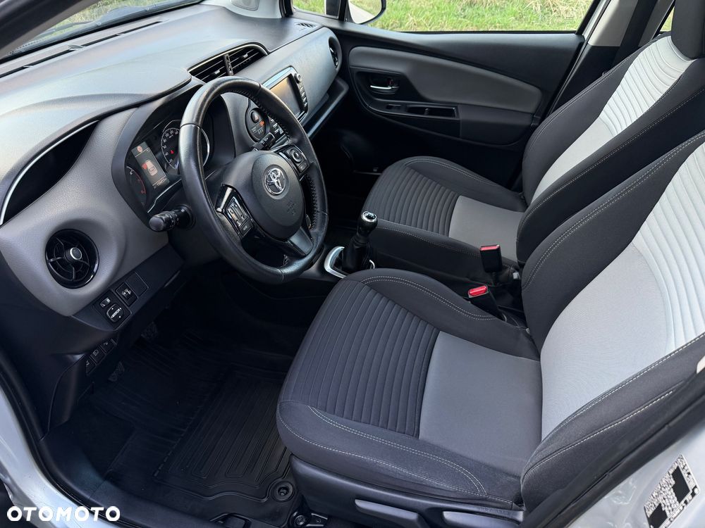 Toyota Yaris 1.0 VVT-i Life - 28