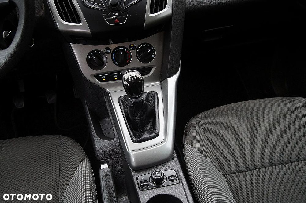 Ford Focus 1.6 TI-VCT Trend - 13