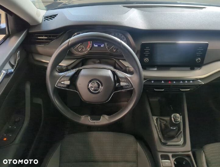 Skoda Octavia - 5
