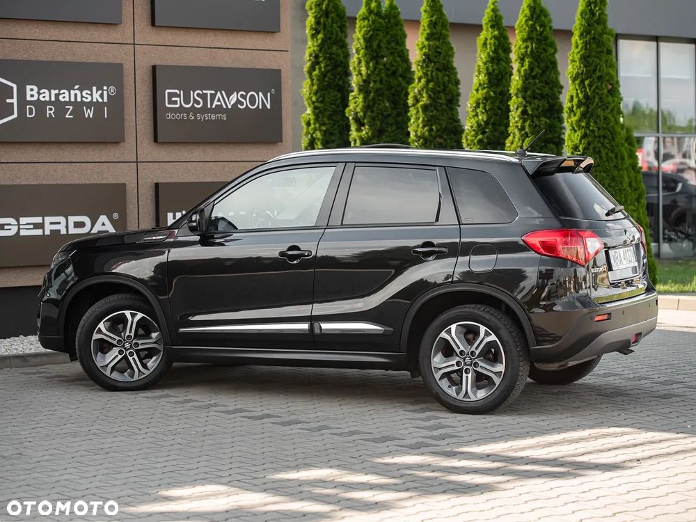 Suzuki Vitara - 10