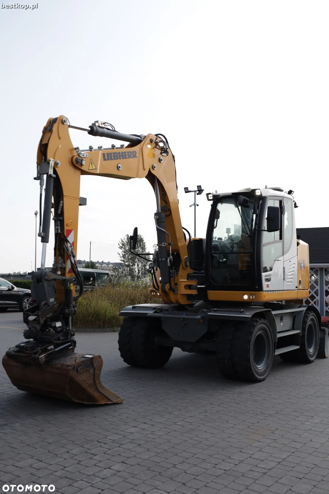 Liebherr A910 Compact Litronic - 15