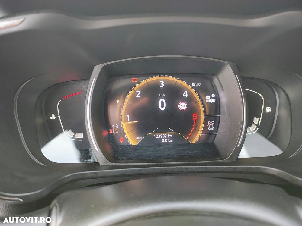 Renault Kadjar BLUE dCi 116 Intens - 29