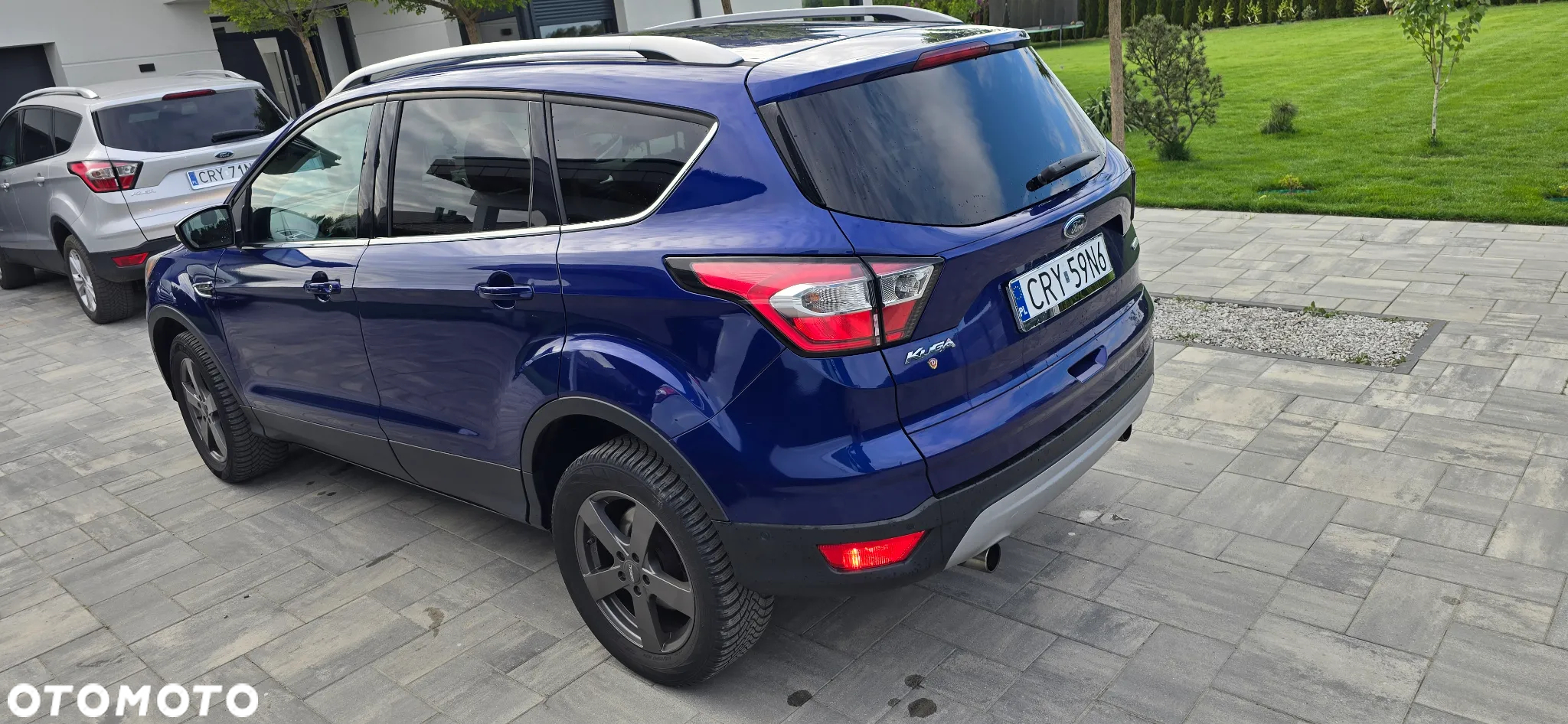 Ford Kuga - 9
