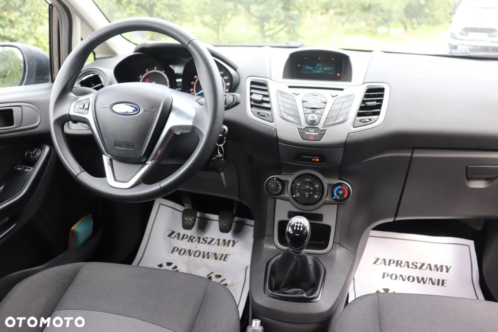 Ford Fiesta 1.25 Celebration - 28