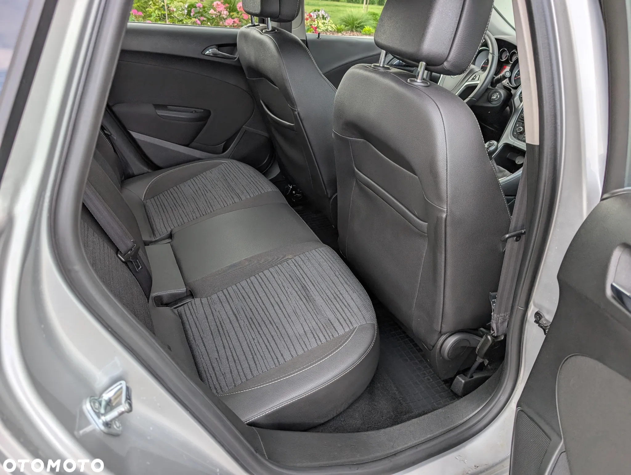 Opel Astra IV 1.6 Active - 19