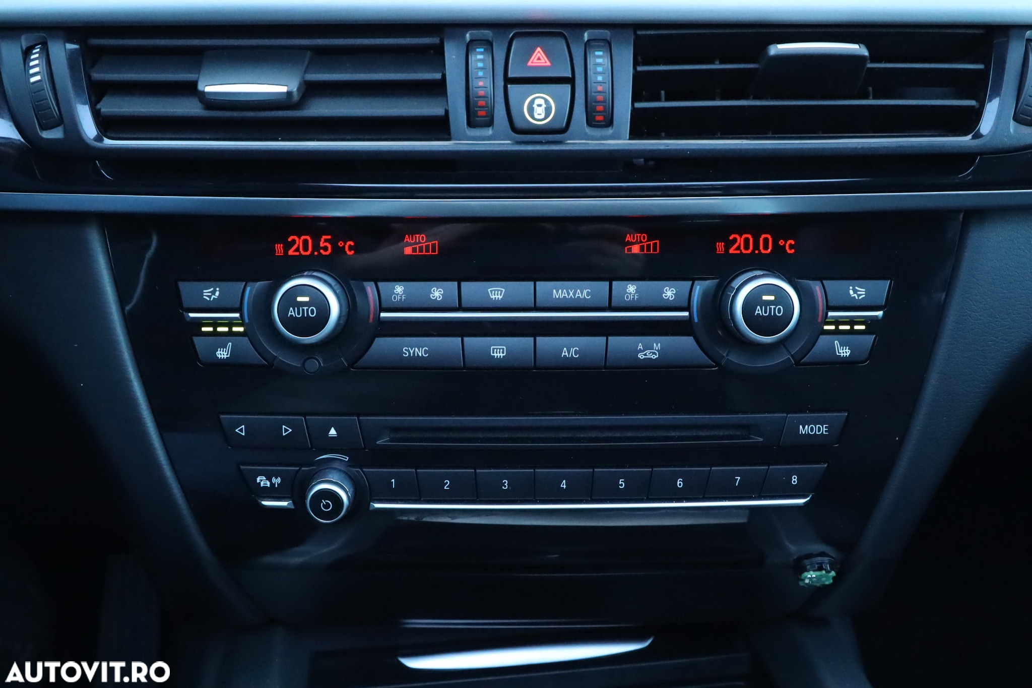 BMW X5 M M50d - 28