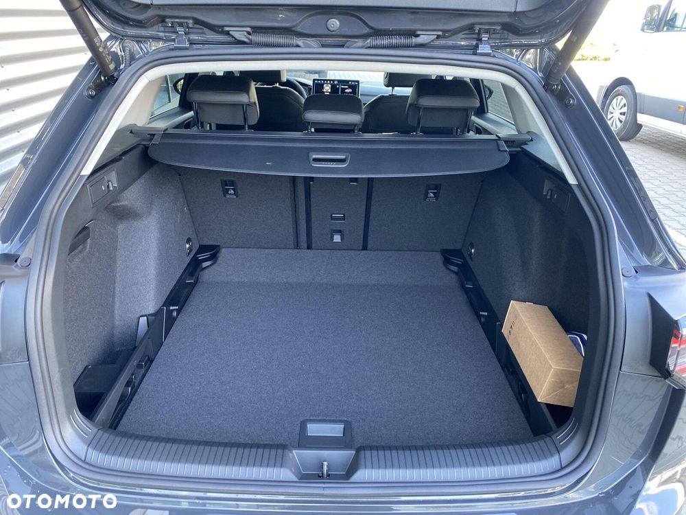 Volkswagen Golf - 20