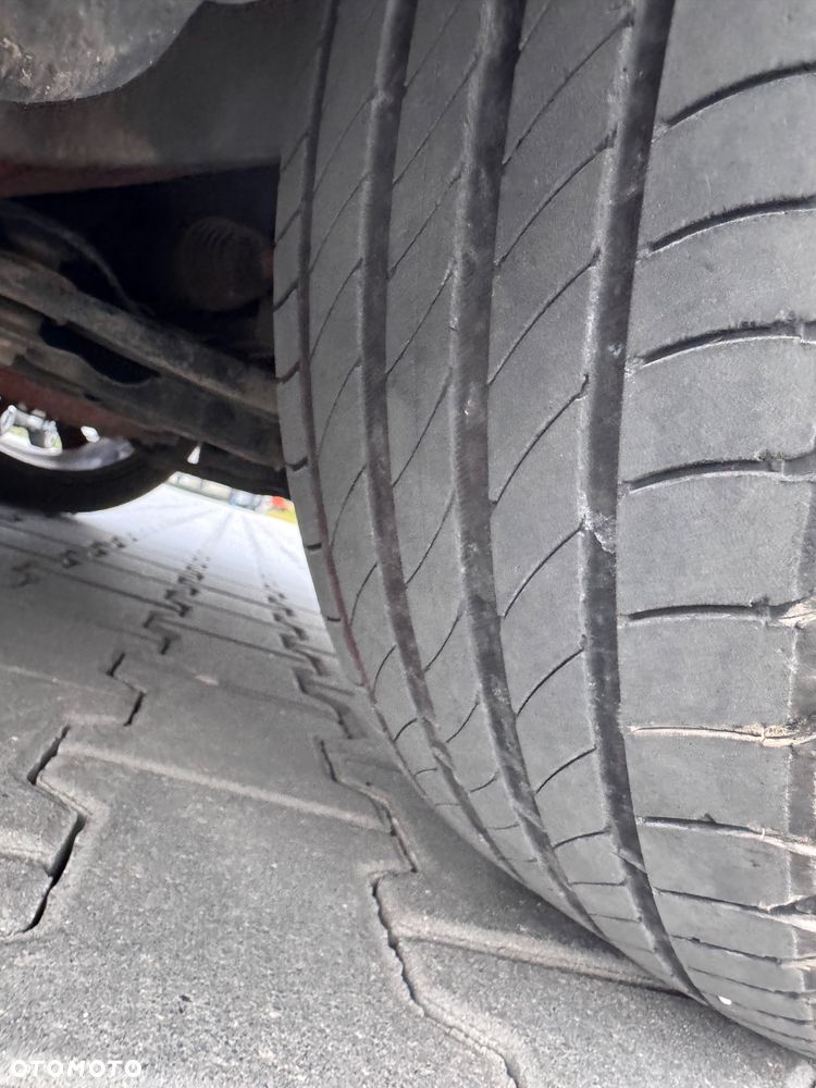 Peugeot 208 PureTech 110 Stop & Start Allure - 28