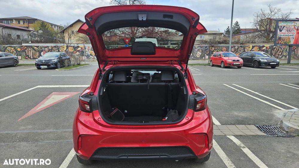 MG MG3 1.5 T GDI HEV Exclusive - 12